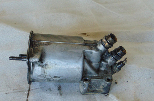 BMW E28 524TD Ölfiltergehäuse Ölfilterkopf 11421285909