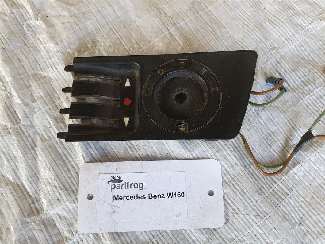 Mercedes Benz W460 G-Model Abdeckung Lüftungsschalter Schalter Mittelkonsole 4606894308