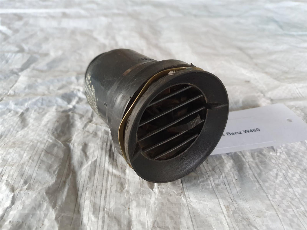 Mercedes Benz W460 G-Modell Luftdüse Armaturenbrett 4608300154