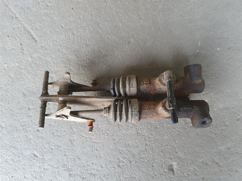 Mercedes Benz W460 G-Modell Geberzylinder Differenzialsperre Diff lock master cylinder
