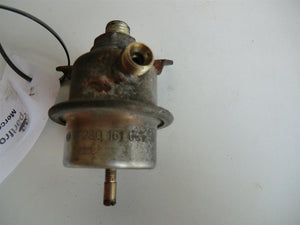 Mercedes Benz 350 450SE SL W116 R107 M117 Kraftstoffdruckregler Membrandämpfer 0280161005 A0000780592