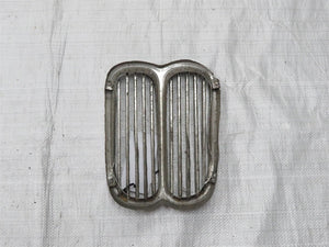 BMW E3 Niere Grill vorn leicht Beschädigt 51131826809