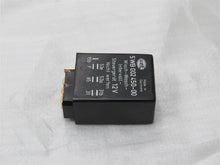 Laden Sie das Bild in den Galerie-Viewer, BMW E3 E9 Relais Wisch-Wasch Intervall Hella 5WB00245000