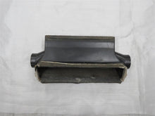 Laden Sie das Bild in den Galerie-Viewer, BMW E3 E9 Luftverteiler Lüftung Heizung im Armaturenbrett