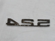 Laden Sie das Bild in den Galerie-Viewer, BMW E28 524TD Schriftzug 524