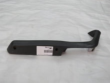 Laden Sie das Bild in den Galerie-Viewer, BMW E3 Türgriff innen Tür vorn links