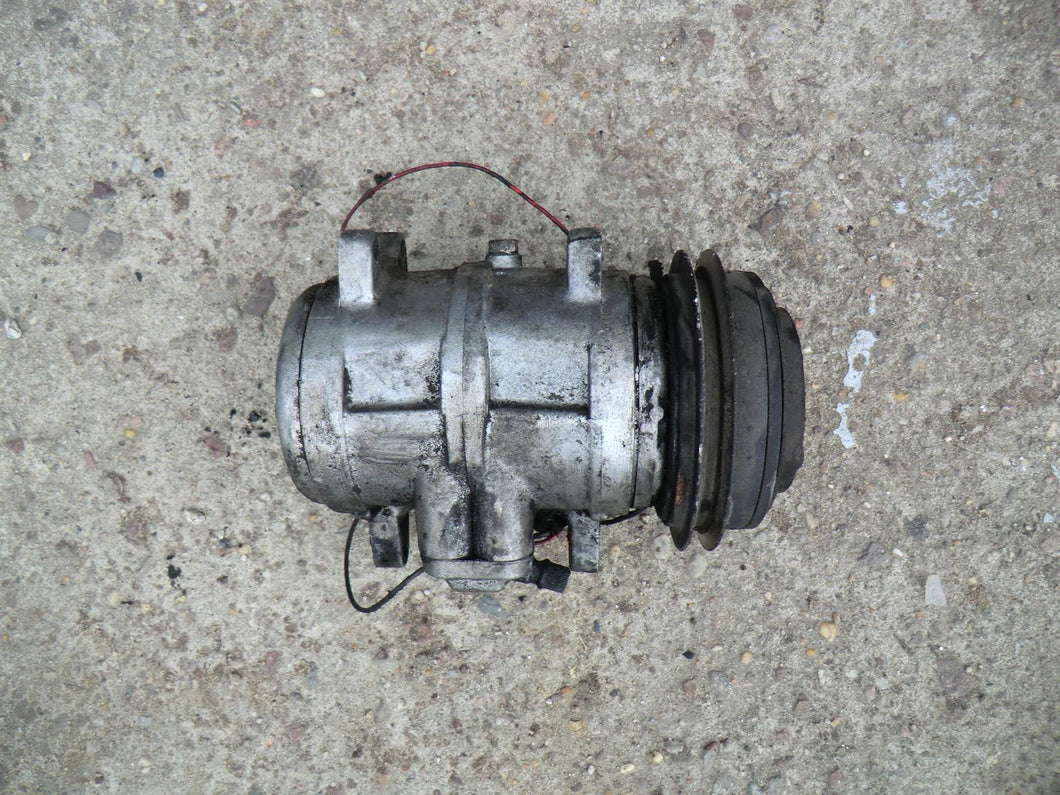 Porsche 928S Klimakompressor Nippondenso 047200-250