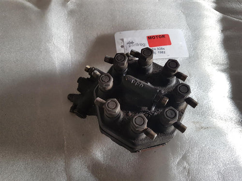 Porsche 928S 4.7 Mengenteiler 92811090600 Bosch 0438100027