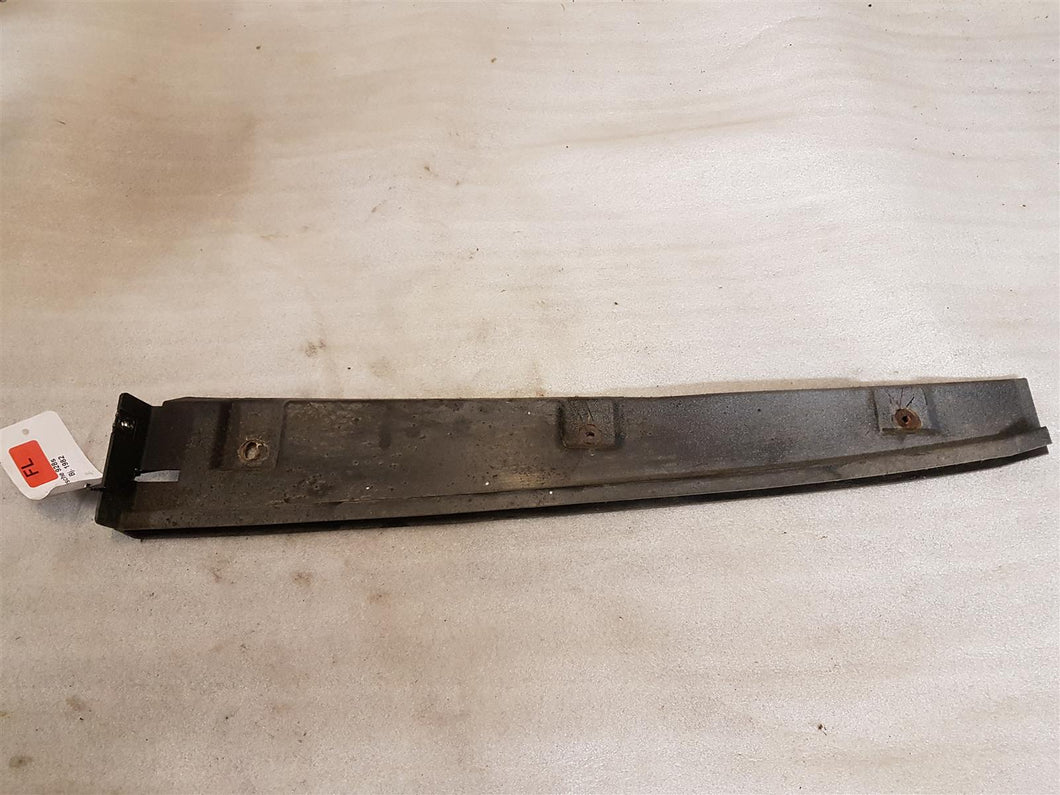 Porsche 928 Innenkotflügel Abdeckung vorn links oben 92850431702