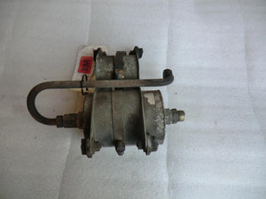 Porsche 928 Halterung Halter Kraftstoffpumpe 92835615101