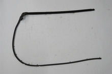 Laden Sie das Bild in den Galerie-Viewer, Porsche 996 Front Left Door Outer Seal Türdichtung links 99653708507