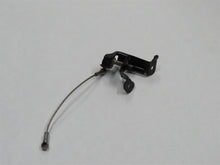 Laden Sie das Bild in den Galerie-Viewer, Porsche 911 996 Cabrio Verdeck Mechanismus Halter links 99656105501