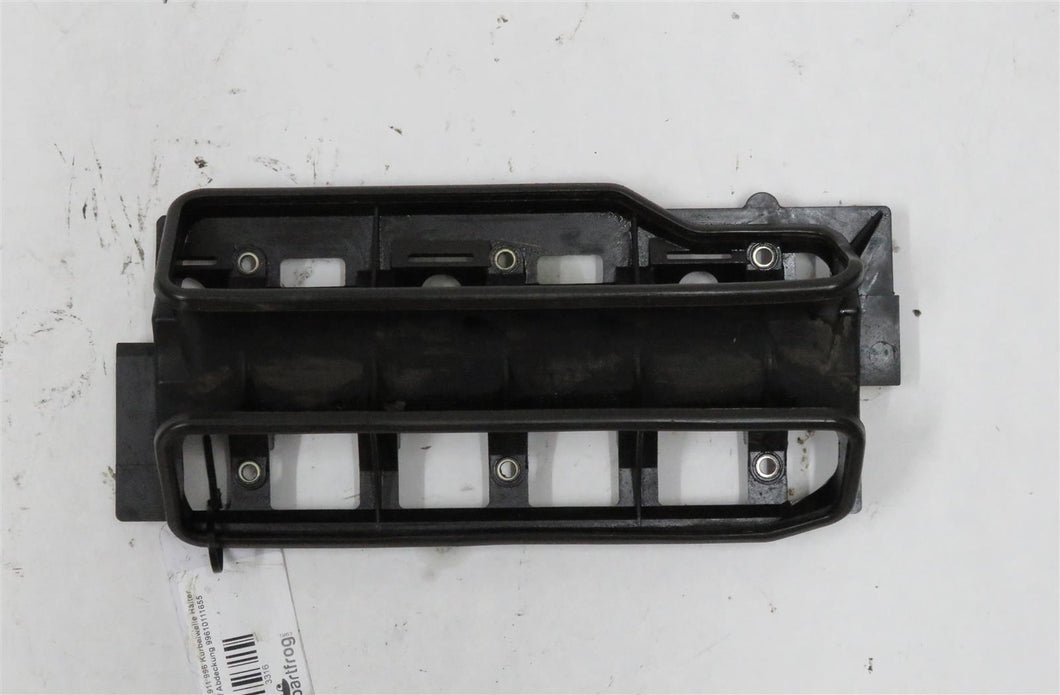 Porsche 911 996 Kurbelwelle Halter Kunstoff Abdeckung 99610111655
