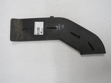 Laden Sie das Bild in den Galerie-Viewer, Mercedes W108 W109 Luftkanal Unten Boden Links