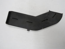 Laden Sie das Bild in den Galerie-Viewer, Mercedes W108 W109 Luftkanal Unten Boden Links