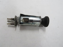 Laden Sie das Bild in den Galerie-Viewer, Mercedes Benz W108 W109 Zigarettenanzünder Anzünder