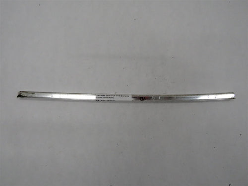 Mercedes Benz W108 W109 Zierleiste Chrom vorne rechts