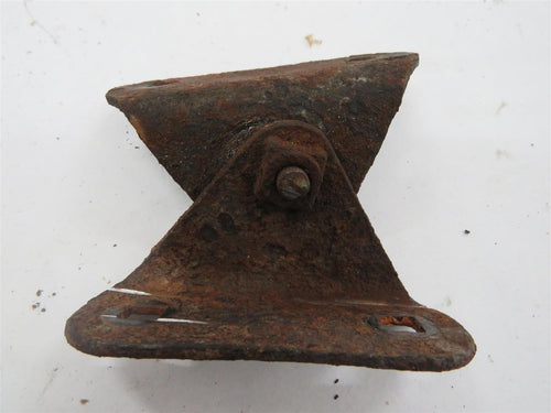 Mercedes W108 W109 Stoßstange Stoßfänger Halter Hinten 689658