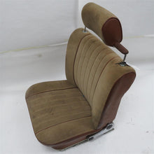 Laden Sie das Bild in den Galerie-Viewer, BMW E3 Sitz vorn rechts Beifahrersitz Stoff braun/beige mit Kopfstütze