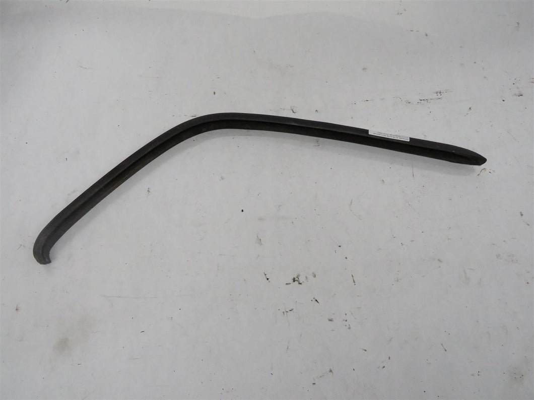 Mercedes W108 W109 Rammschutz Gummi Stoßstange Vorne oben A1088800870