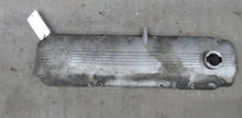 Laden Sie das Bild in den Galerie-Viewer, BMW E3 2.5 2.8 3.0 Ventildeckel M30