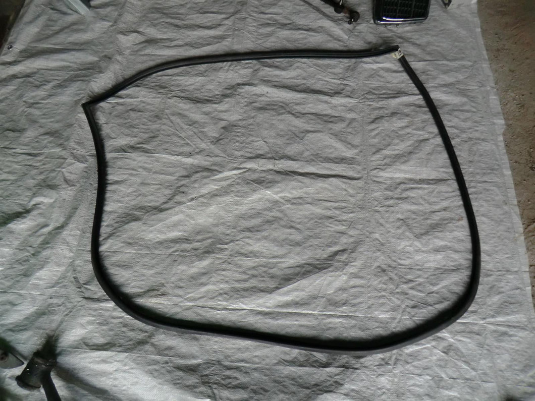 Mercedes Benz W108 W109 Dichtung Kofferraumdeckel Heckklappe