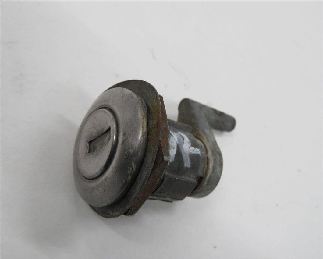 BMW E3 Türschloss rechts 51211800414