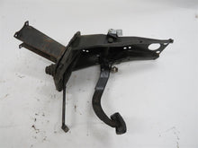 Laden Sie das Bild in den Galerie-Viewer, BMW E3 E9 Pedalerie Fußhebelwerk Pedale Automatic