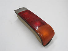 Laden Sie das Bild in den Galerie-Viewer, BMW E21 Rücklicht Heckleuchte hinten rechts