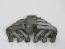 Laden Sie das Bild in den Galerie-Viewer, BMW E24 E23 E28 M30 Motor 2.5 2.8 Ansaugbrücke 1274756