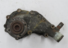Laden Sie das Bild in den Galerie-Viewer, Rover P5 Mark II 3.0 Wasserpumpe