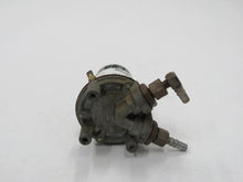 Laden Sie das Bild in den Galerie-Viewer, Rover P5 Mark II 3.0 Kraftstoffpumpe Benzinpumpe