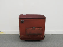 Laden Sie das Bild in den Galerie-Viewer, Rover P5 Mark II 3.0 Sitz vorn rechts