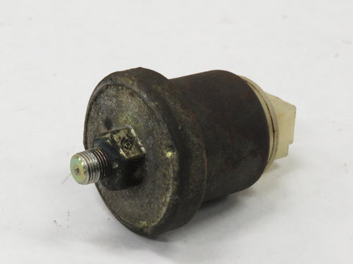 Nissan 300ZX Z31 Öldrucksensor Öldruckschalter