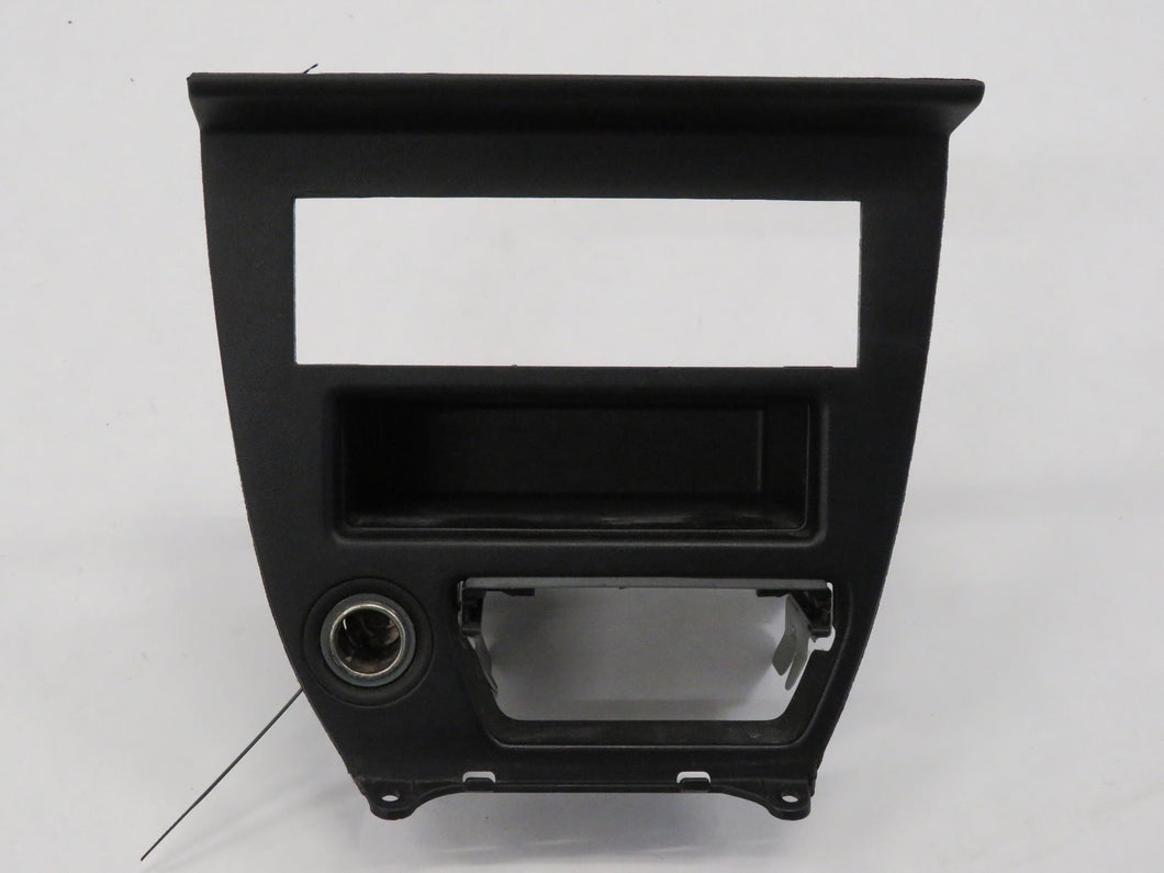 Toyota Celica T18 Abdeckung Mittelkonsole Armaturenbrett Radioschacht 55412-20410
