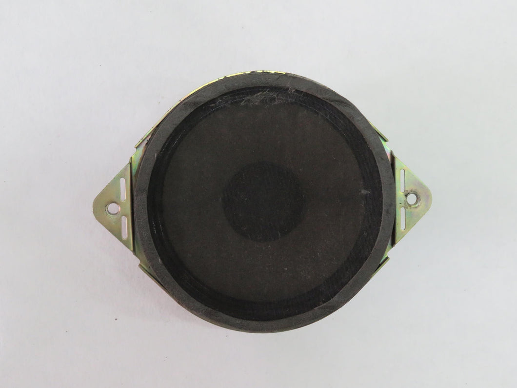 Mitsubishi Pajero Montero L040 Lautsprecher Armaturenbrett 480K06503