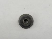 Laden Sie das Bild in den Galerie-Viewer, Mitsubishi Pajero Montero L040 Ring Abdeckung Wischerarm Heckwischer