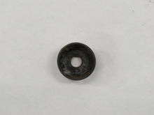 Laden Sie das Bild in den Galerie-Viewer, Mitsubishi Pajero Montero L040 Ring Abdeckung Wischerarm Heckwischer