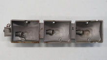 Laden Sie das Bild in den Galerie-Viewer, Alfa Romeo Alfetta (1975-1977) Lampenträger Reflektor Rücklicht hinten rechts