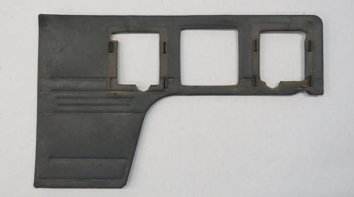 Mitsubishi Pajero L040 Lang Seitenverkleidung hinten links unten Kofferraum