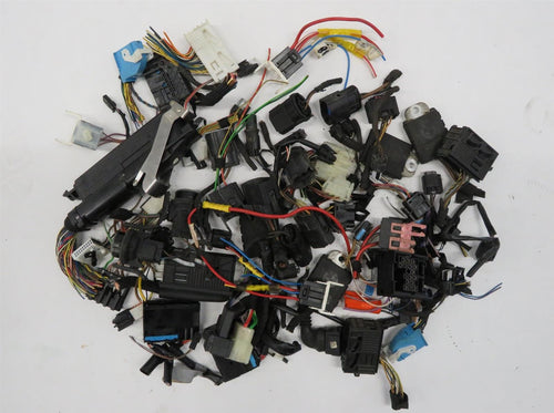 BMW E38 7er 728i M52B28 Automatik Steckerkonvolut Kabelbaum