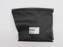 Laden Sie das Bild in den Galerie-Viewer, BMW E28 Blende Matte Sichtschutz Handschuhfach Handschuhkkasten