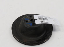 Laden Sie das Bild in den Galerie-Viewer, Mercedes Benz W123 W115 W460 240D OM616 Riemenscheibe Wasserpumpe 6152051210