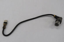 Laden Sie das Bild in den Galerie-Viewer, Porsche 928 4S GT ABS Sensor Raddrehzahl hinten 92860640201