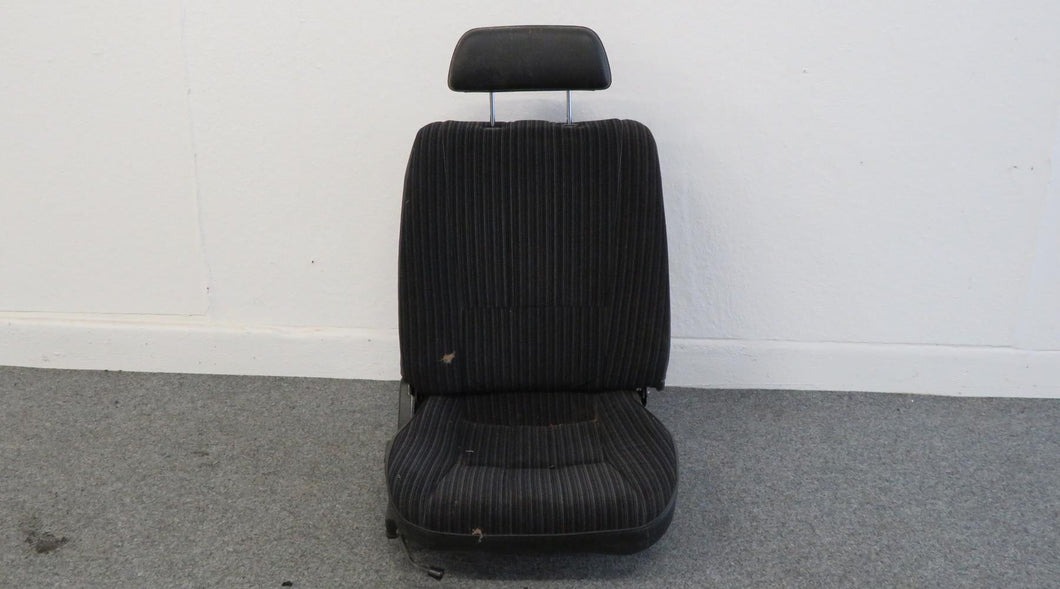 Toyota Celica TA4 RA4 (78-82) Sitz Fahrersitz vorn links schwarz