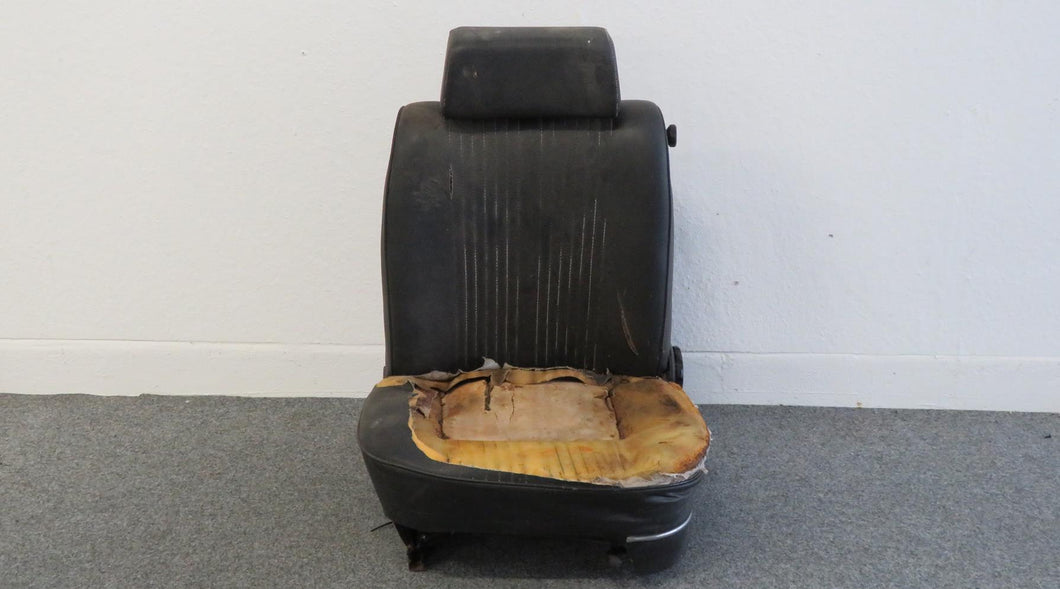 Alfa Romeo Alfetta (1975-1977) Sitz vorn links Fahrersitz zum Herrichten