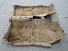 Laden Sie das Bild in den Galerie-Viewer, Nissan 300ZX Z31 Teppich