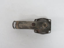 Laden Sie das Bild in den Galerie-Viewer, Mercedes Benz W111 W115 200D 220D 615.913 Deckel Thermostatgehäuse 6152030374