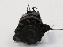 Laden Sie das Bild in den Galerie-Viewer, Mitsubishi Pajero Montero L040 2.5TD Lichtmaschine