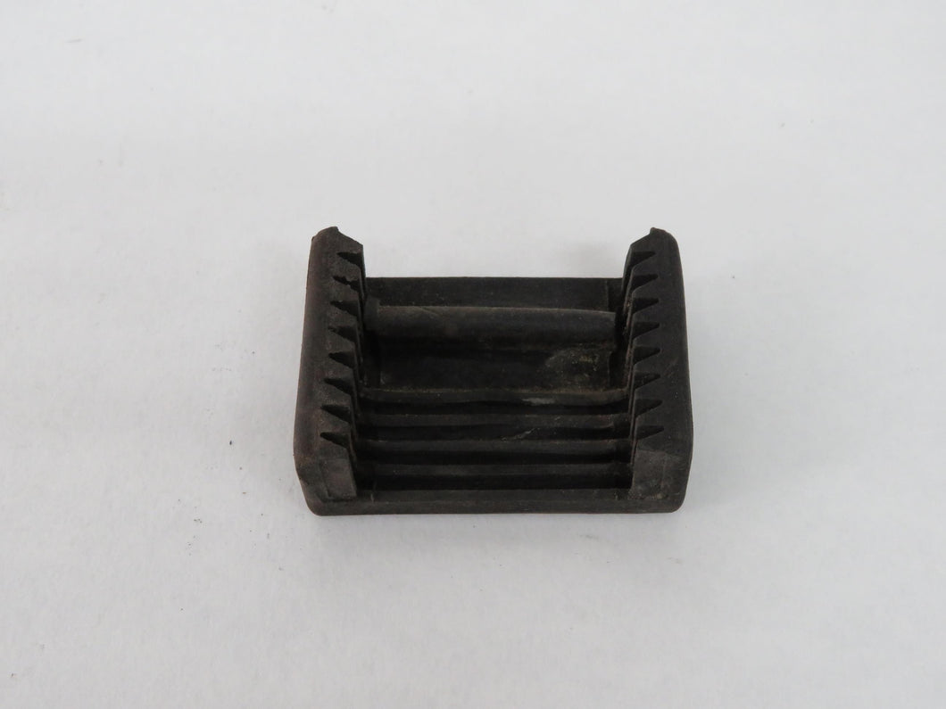 BMW E3 Gummi Halterung Kühler oben